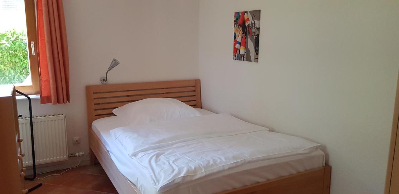 Ferienwohnung 4 Im Haus Am See Mit Wintergarten Und Terrasse Seedorf  Luaran gambar