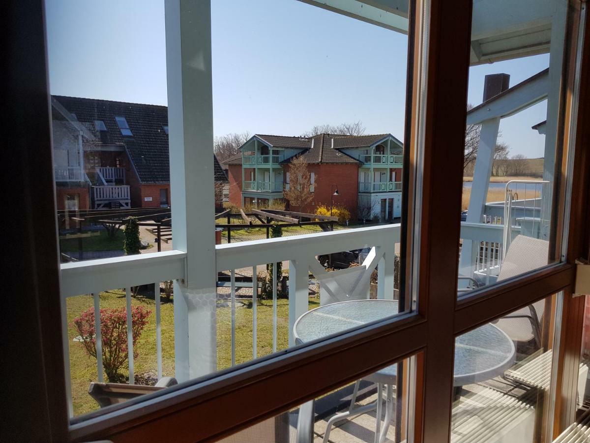 Ferienwohnung 4 Im Haus Am See Mit Wintergarten Und Terrasse Seedorf  Luaran gambar