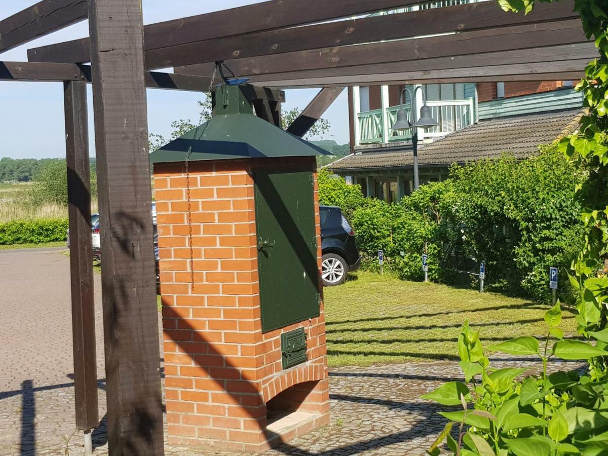 Ferienwohnung 4 Im Haus Am See Mit Wintergarten Und Terrasse Seedorf  Luaran gambar